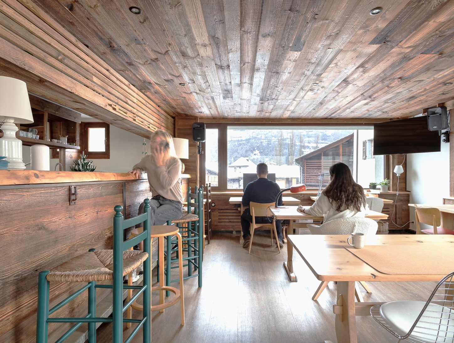 The coworking space at SoHome Le Châble